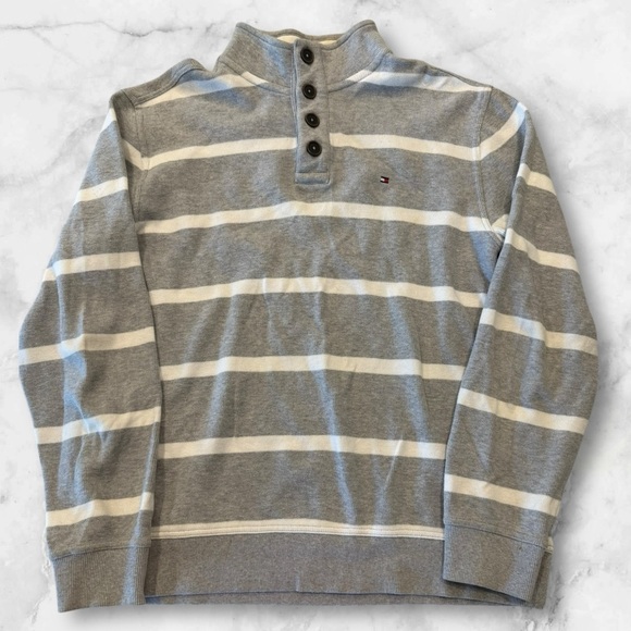 Tommy Hilfiger Other - Men’s Tommy Hilfiger pullover sweater size XL